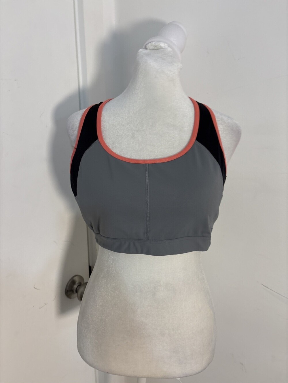 Athleta Sports Bra Racerback Women's Large NWOT Gray Black Pink Removable Pads